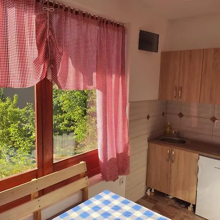 Kuca U Vrdniku 2 Apartament Vrdnik