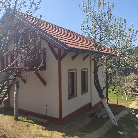 Kuca U Vrdniku 2 Apartament *