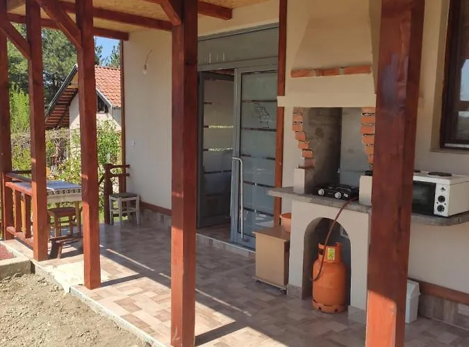 Апартаменты Kuca U Vrdniku 2 Врдник